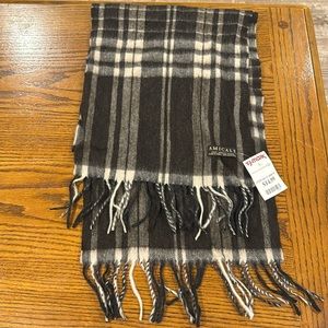 AMICALE 100% Merino Wool Scarf